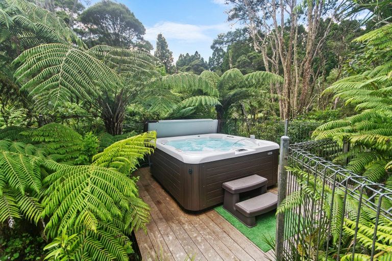 Photo of property in 366b Huia Road, Titirangi, Auckland, 0604