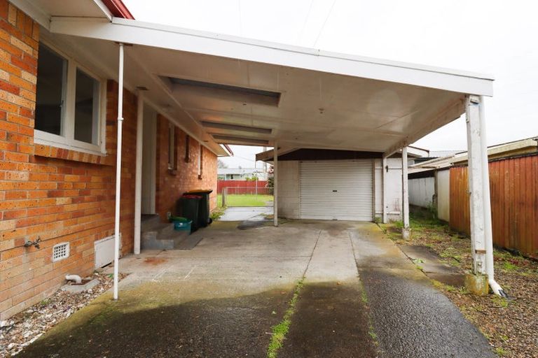 Photo of property in 33 Nevada Road, Silverdale, Hamilton, 3216