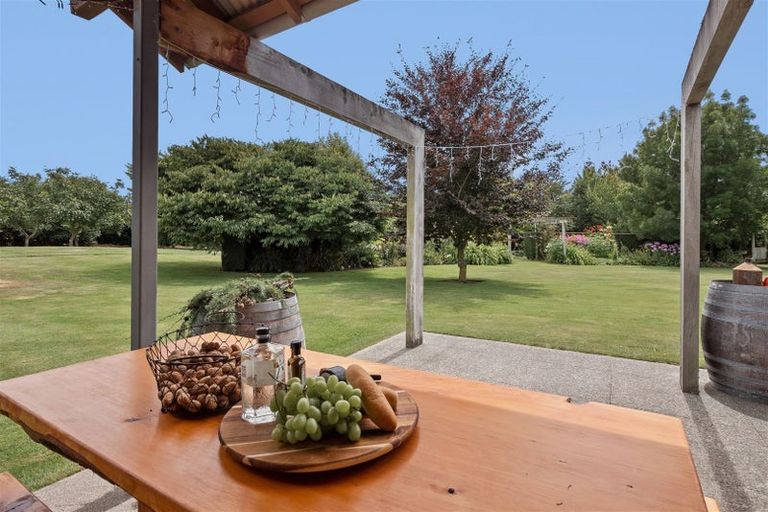 Photo of property in 26 Torlesse Road, West Melton, Christchurch, 7671