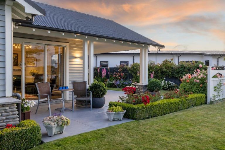 Photo of property in 61 The Esplanade, Pegasus, 7612