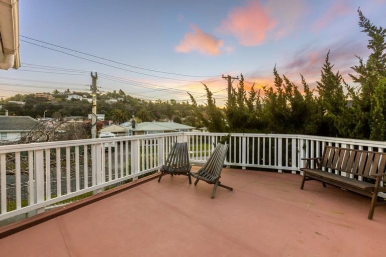 Photo of property in 69 Thomas Street, Stokes Valley, Lower Hutt, 5019