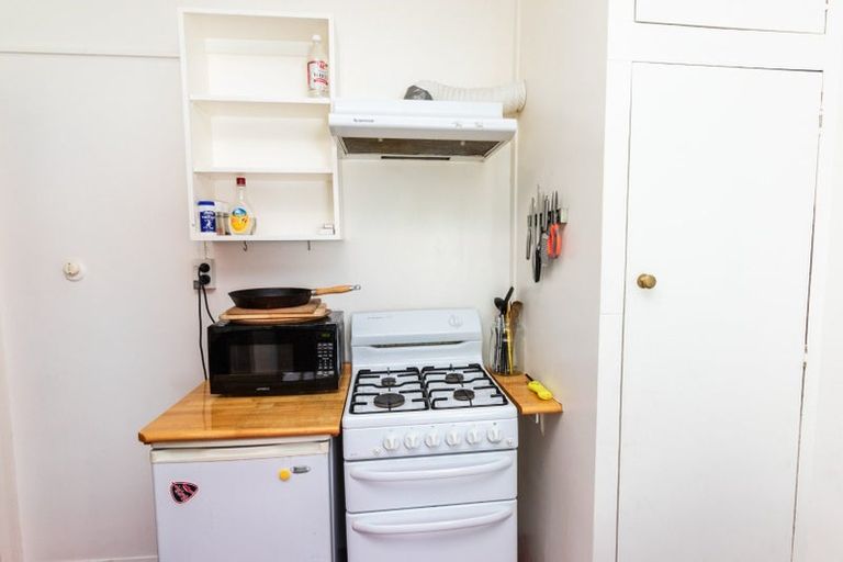 Photo of property in 4/10 Ohiro Road, Aro Valley, Wellington, 6021