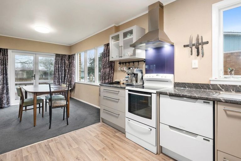 Photo of property in 19 Kenmore Place, Tokoroa, 3420