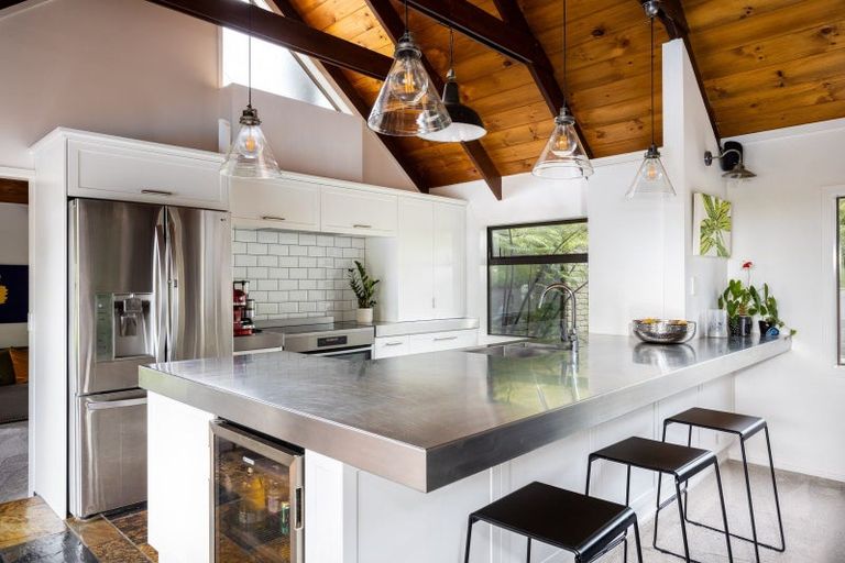 Photo of property in 531 Frankley Road, Hurworth, New Plymouth, 4371