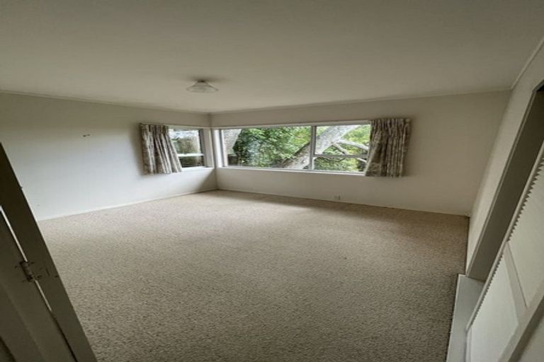 Photo of property in 27 St Peters Street, Northcote, Auckland, 0627