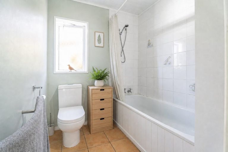 Photo of property in 40b Wingfield Place, Churton Park, Wellington, 6037