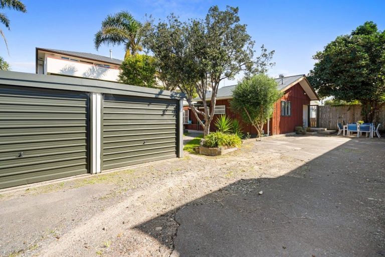 Photo of property in 1142b Papamoa Beach Road, Papamoa Beach, Papamoa, 3118