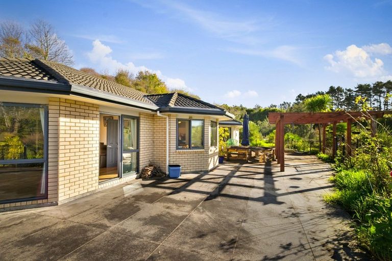 Photo of property in 238a State Highway 16, Kumeu, 0892