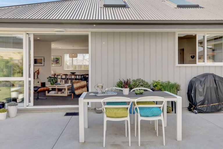 Photo of property in 3 Weld Lane, Amberley, 7410