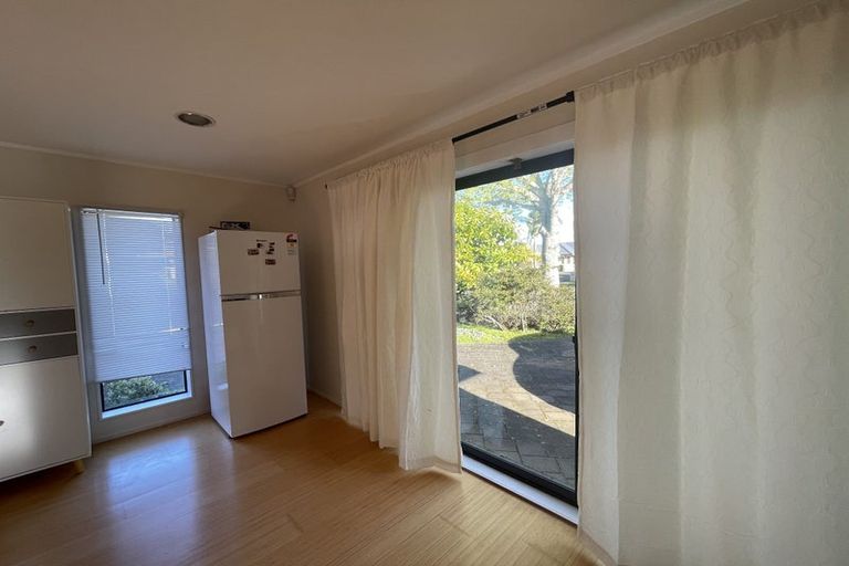 Photo of property in 1/143 Millhouse Drive, Golflands, Auckland, 2013