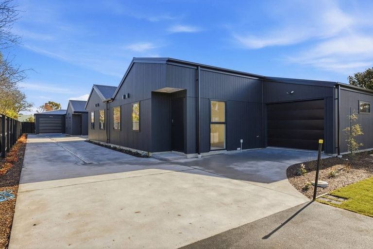 Photo of property in 44 Cumnor Terrace, Woolston, Christchurch, 8023
