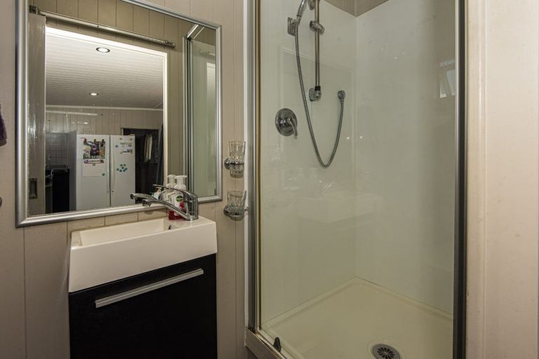 Photo of property in 26 Graham Street, Te Kopuru, 0391