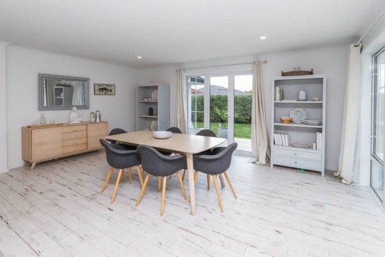 Photo of property in 49 Edgeview Crescent, Fitzroy, Hamilton, 3206