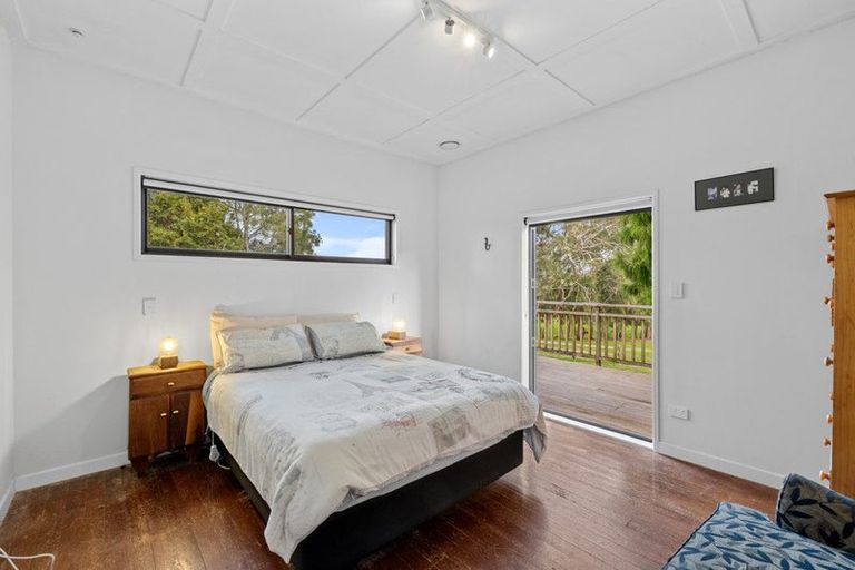 Photo of property in 14 Te Arai Point Road, Te Arai, Wellsford, 0975