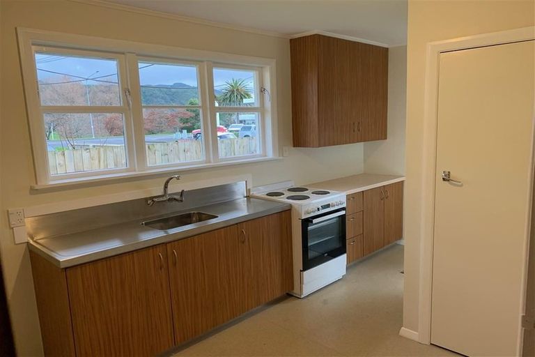 Photo of property in 4a Totara Street, Trentham, Upper Hutt, 5018
