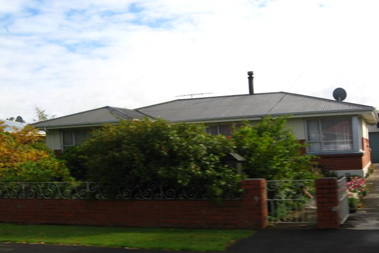 Photo of property in 28 Tay Street, Mosgiel, 9024