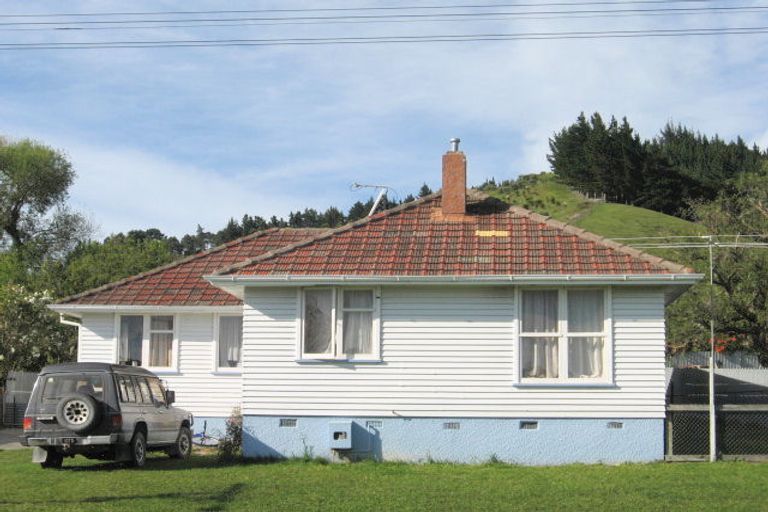 Photo of property in 3 Belfast Crescent, Kaiti, Gisborne, 4010