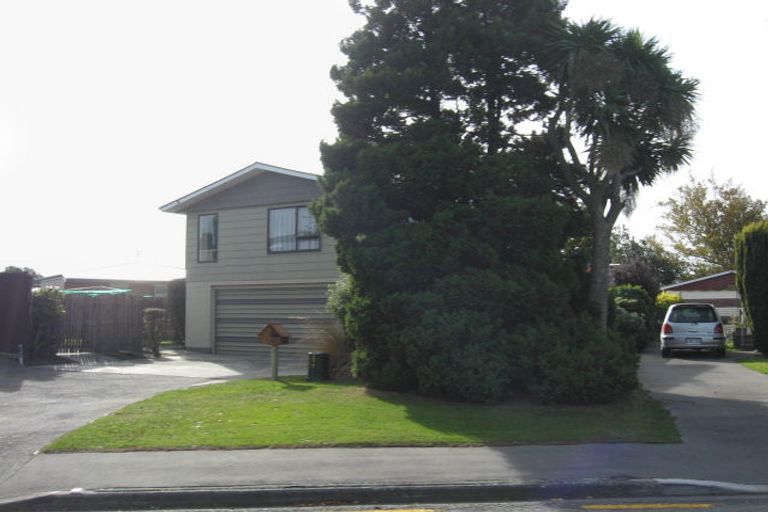 Photo of property in 83 Colman Avenue, Sockburn, Christchurch, 8042