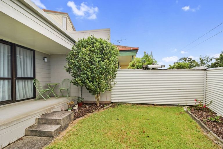 Photo of property in 1/3 Brick Street, Te Aroha, 3320