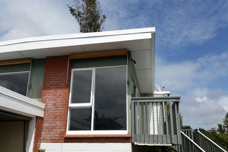 Photo of property in 2/7 Chilton Place, Howick, Auckland, 2014