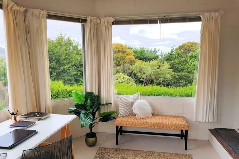 Photo of property in 14 Ranui Crescent, Diamond Harbour, Lyttelton, 8971