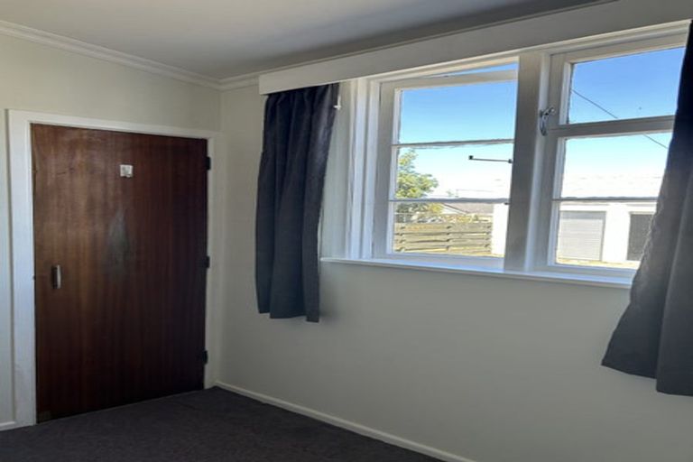 Photo of property in 126 Coutts Street, Kilbirnie, Wellington, 6022