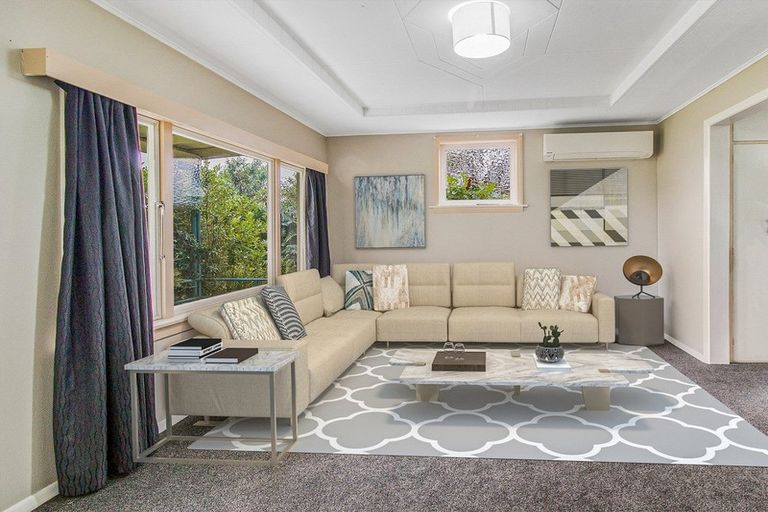 Photo of property in 10 Coronation Street, Waimate, 7924