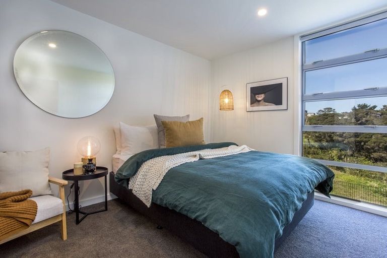 Photo of property in 8d Huka Road, Birkenhead, Auckland, 0626