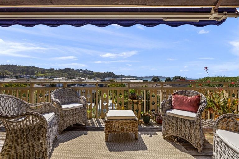 Photo of property in 12 Kahurangi Place, Snells Beach, 0920