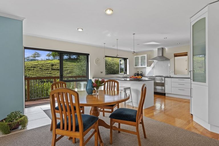 Photo of property in 422 Ridge Road, Coatesville, Albany, 0793