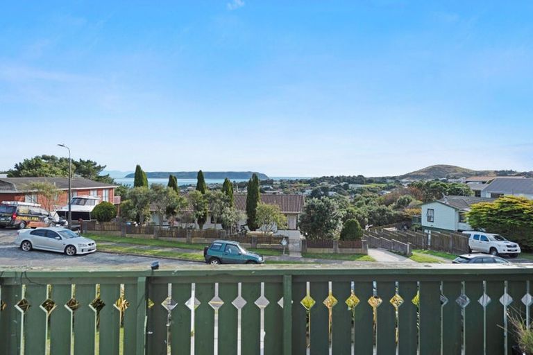 Photo of property in 22 Rothwell Street, Titahi Bay, Porirua, 5022