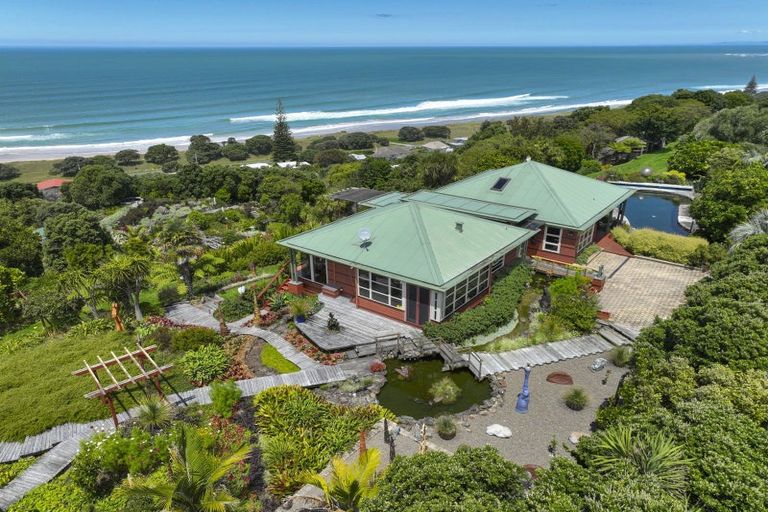 Photo of property in 41 Winifred Street, Okitu, Gisborne, 4010