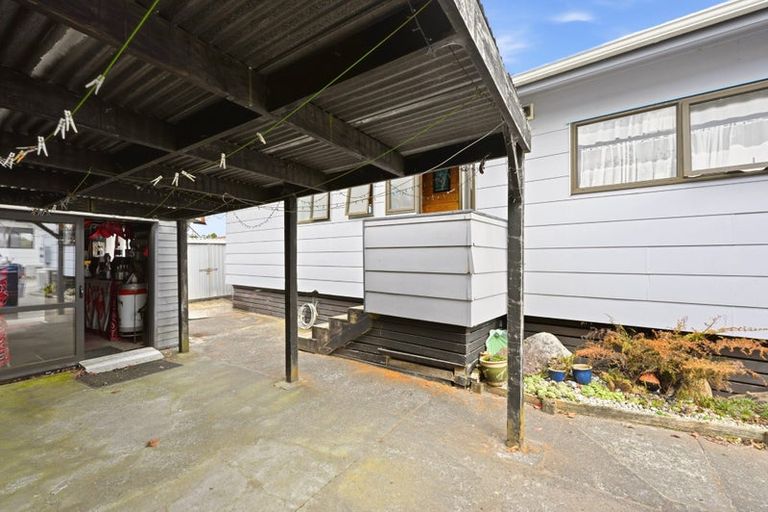 Photo of property in 15b Ngahu Street, Fairy Springs, Rotorua, 3015