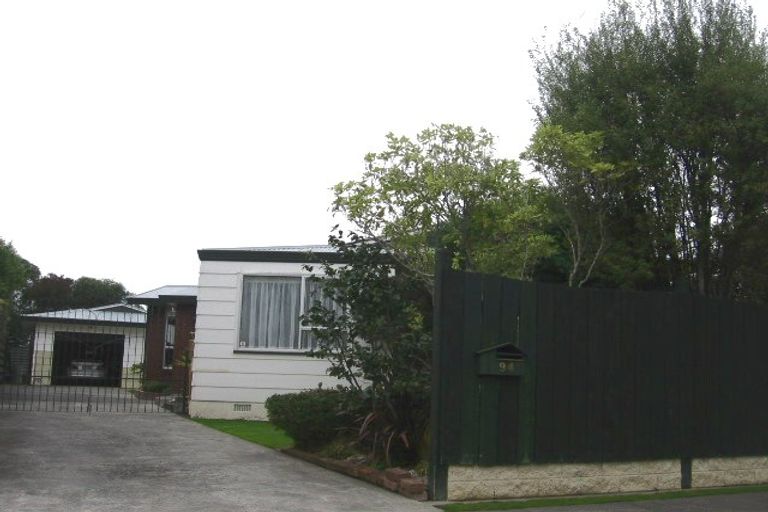 Photo of property in 94 Benmore Avenue, Cloverlea, Palmerston North, 4412