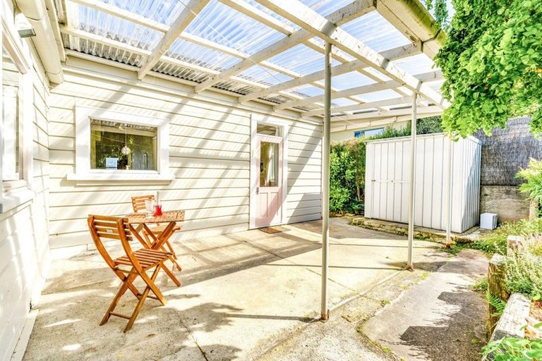Photo of property in 14 Wharfdale Street, Macandrew Bay, Dunedin, 9014