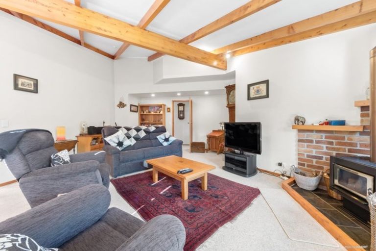 Photo of property in 4a Devon Road, Bucklands Beach, Auckland, 2012