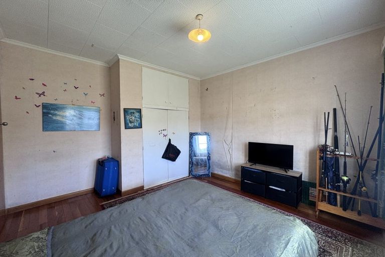 Photo of property in 13 Lyon Street, Marton, 4710