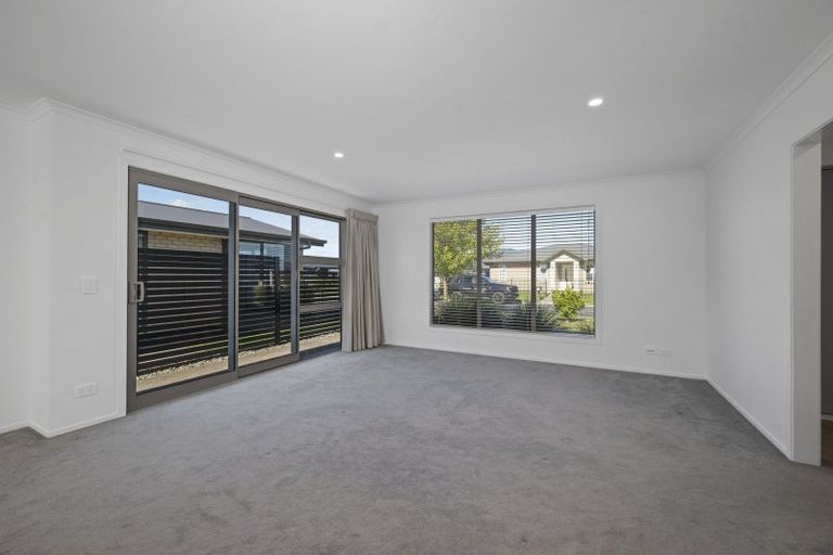 Photo of property in 28 Bastille Court, Rangatira Park, Taupo, 3330