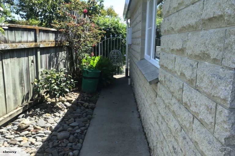 Photo of property in 1/123 Avondale Road, Greenmeadows, Napier, 4112