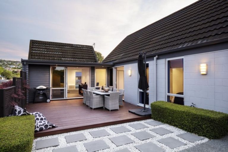 Photo of property in 5 Woodbank Street, Somerfield, Christchurch, 8024