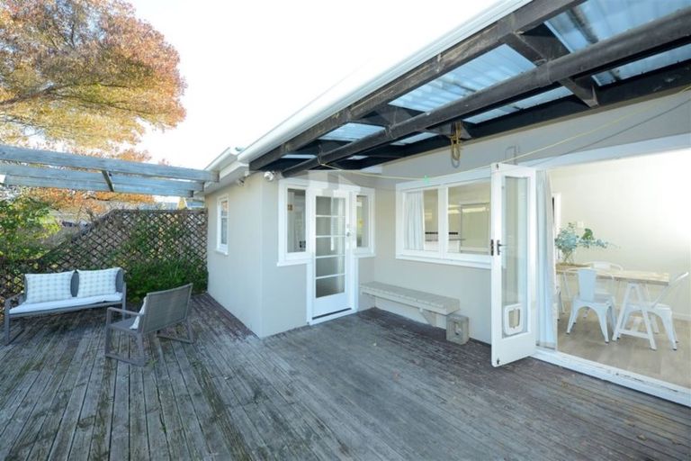 Photo of property in 36 Koromiko Street, Saint Martins, Christchurch, 8022