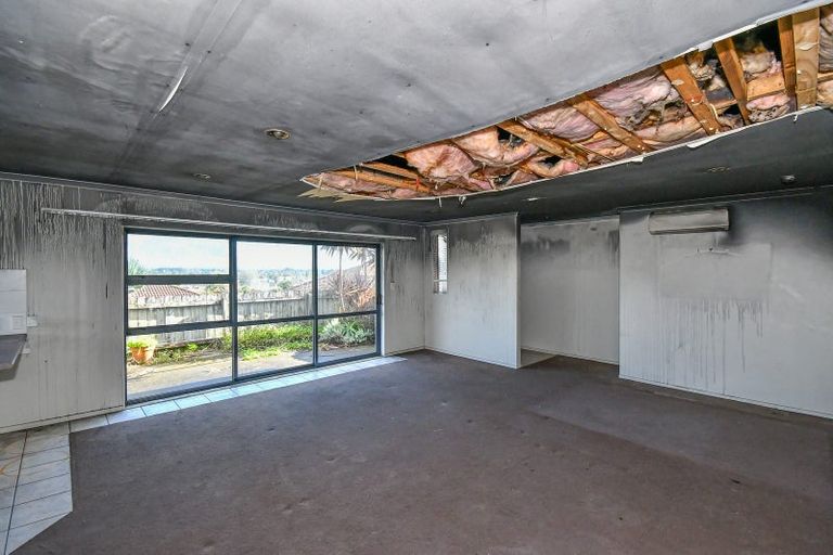 Photo of property in 19 Keri Vista Rise, Papakura, 2110