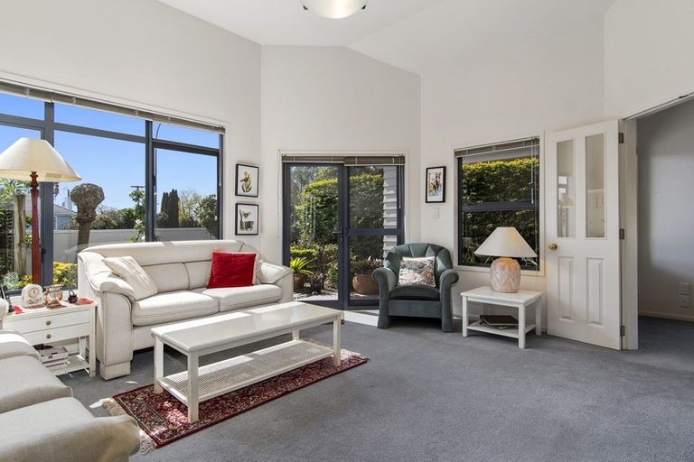 Photo of property in 480a Devonport Road, Tauranga South, Tauranga, 3112