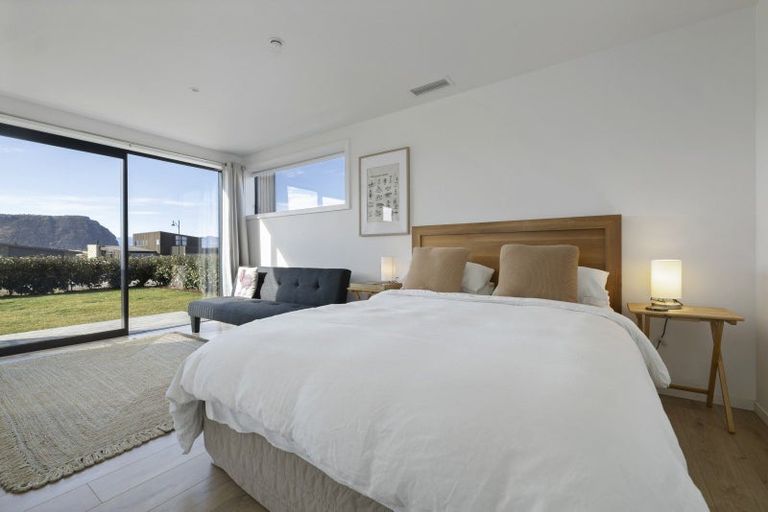 Photo of property in 21 Marjon Drive, Wanaka, 9305