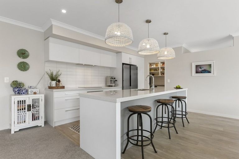 Photo of property in 71 Rexford Heights, Pyes Pa, Tauranga, 3112