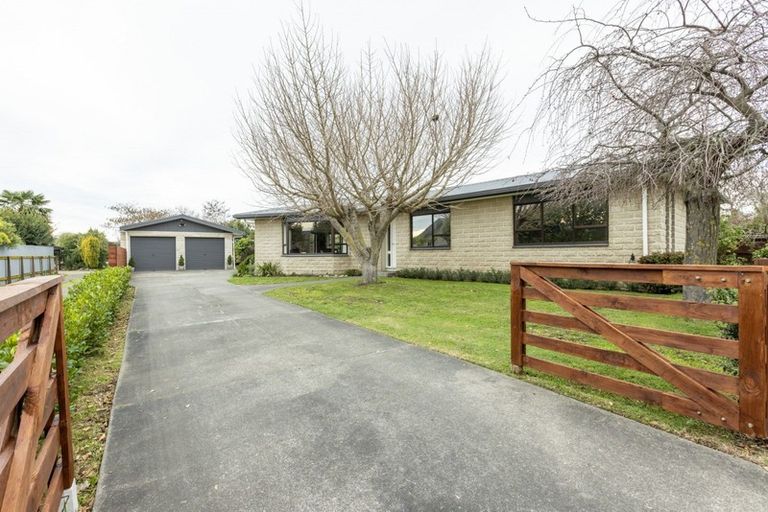 Photo of property in 23 Breadalbane Road, Havelock North, 4130