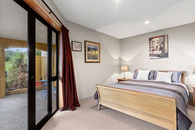 Photo of property in 9 Zeehaen Place, Britannia Heights, Nelson, 7010