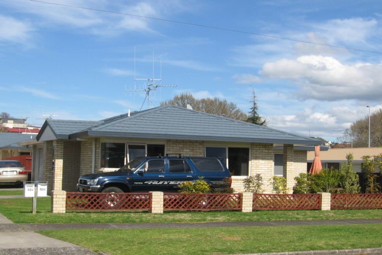 Photo of property in 52a Ngatai Road, Otumoetai, Tauranga, 3110