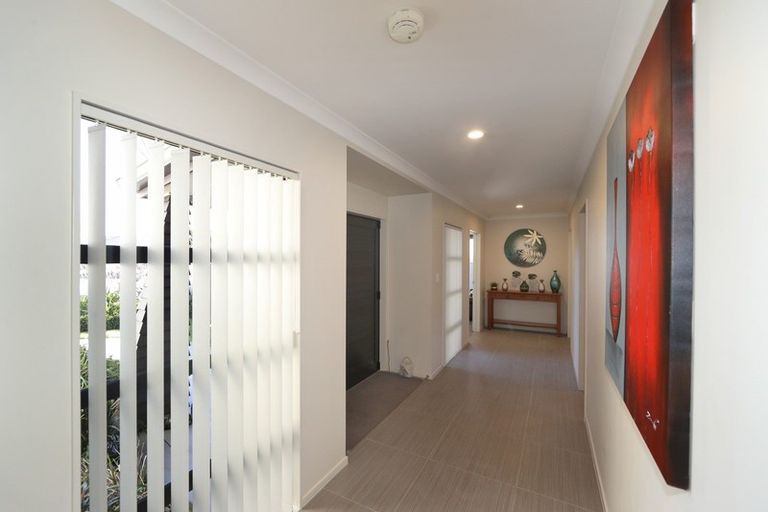 Photo of property in 93 Russell Robertson Drive, Havelock North, 4130