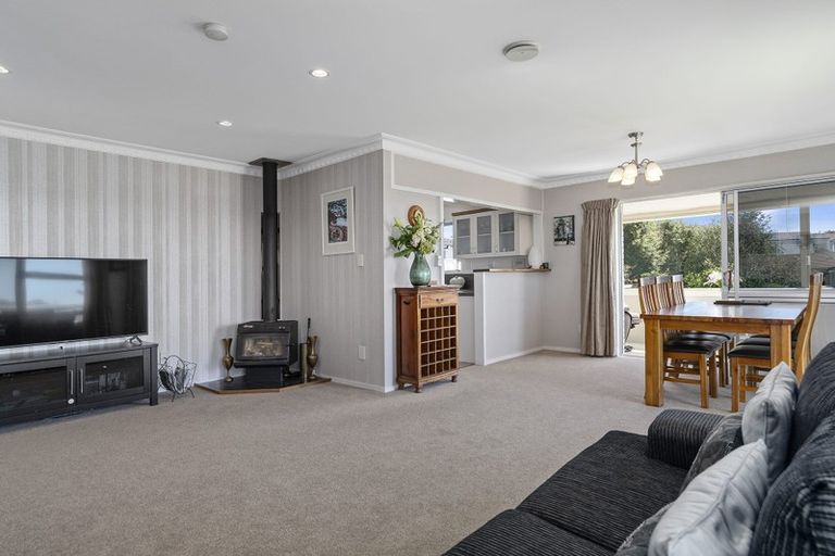 Photo of property in 42 Whitaker Street, Otumoetai, Tauranga, 3110